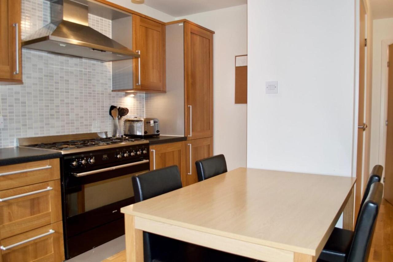 Modern 2 Bedroom City Centre Flat Edimburgo Exterior foto